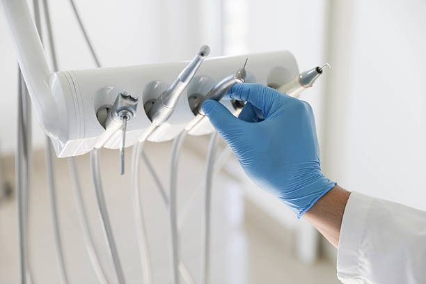 Professional Tooth Extraction technician working in Sapulpa, OK